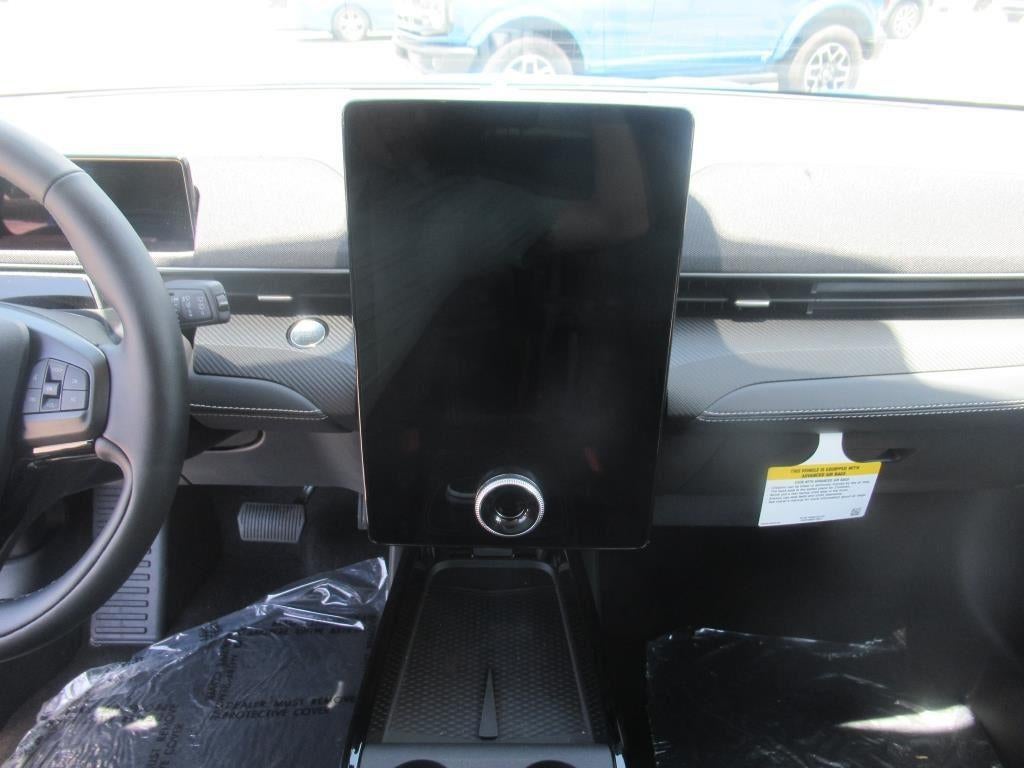 2024 Ford Mustang Mach-E Select