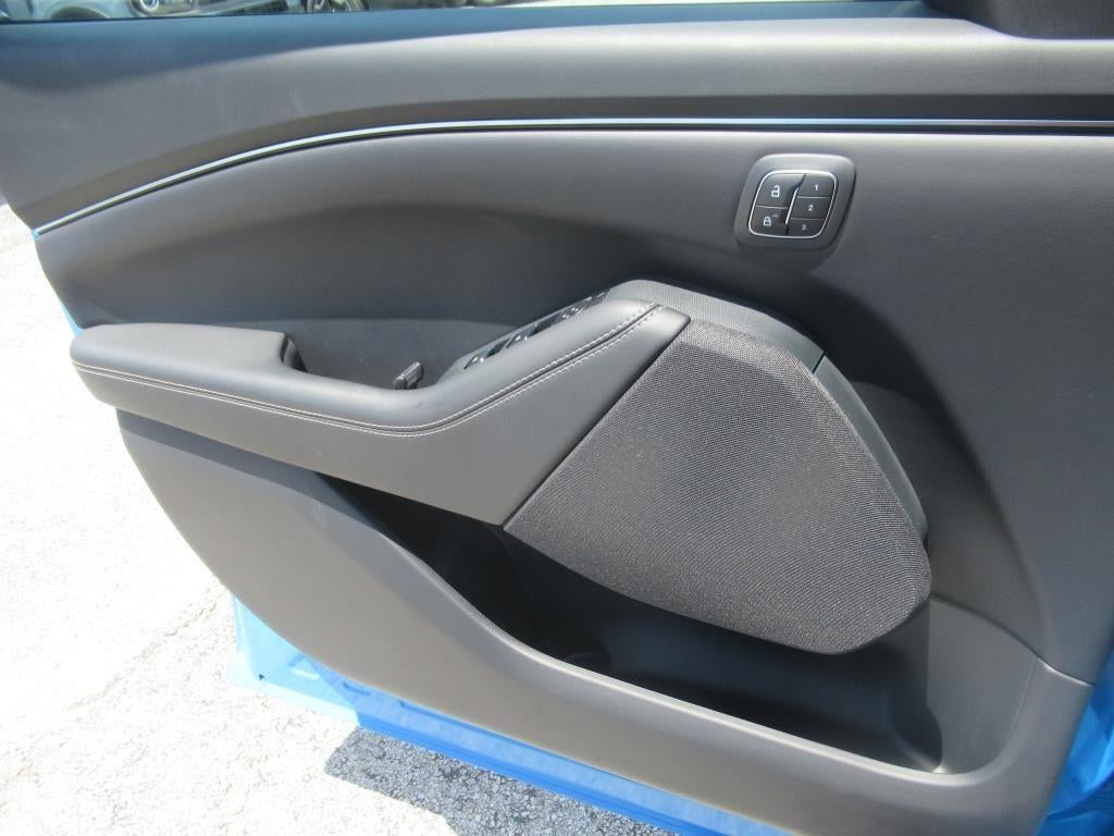 2024 Ford Mustang Mach-E Select