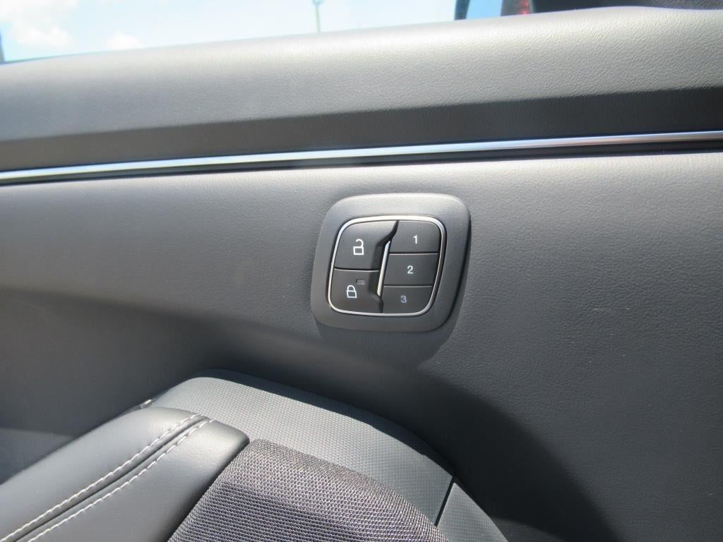 2024 Ford Mustang Mach-E Select