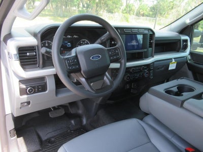 2024 Ford Super Duty F-350 DRW XL