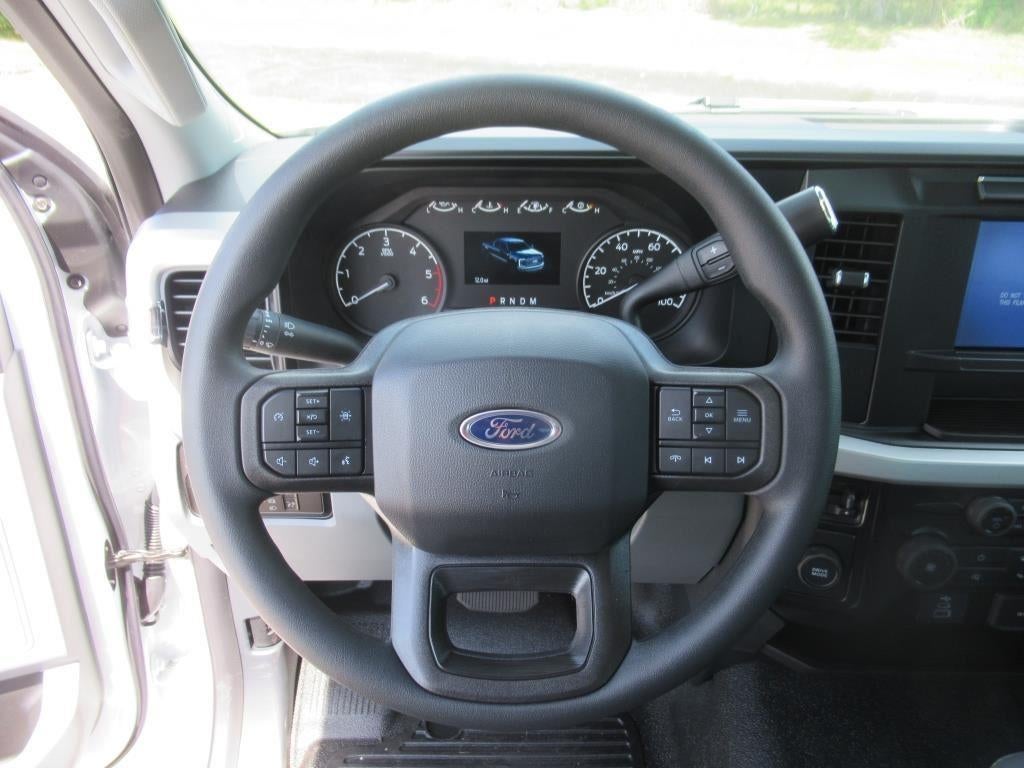 2024 Ford Super Duty F-350 DRW XL