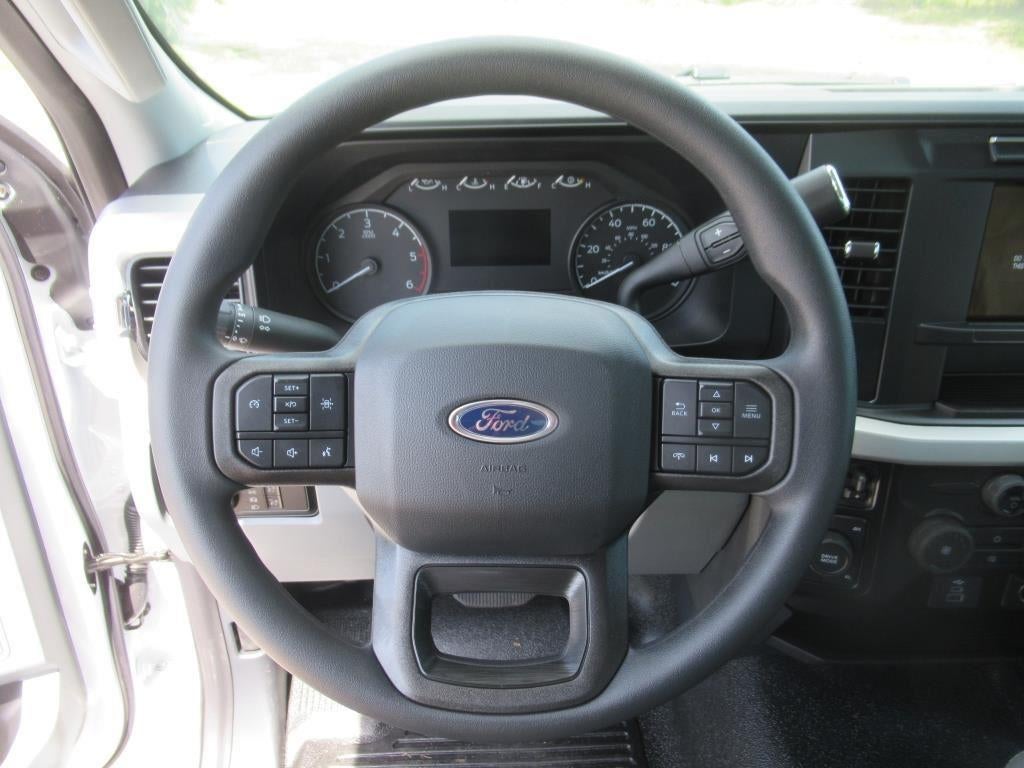 2024 Ford Super Duty F-350 DRW XL