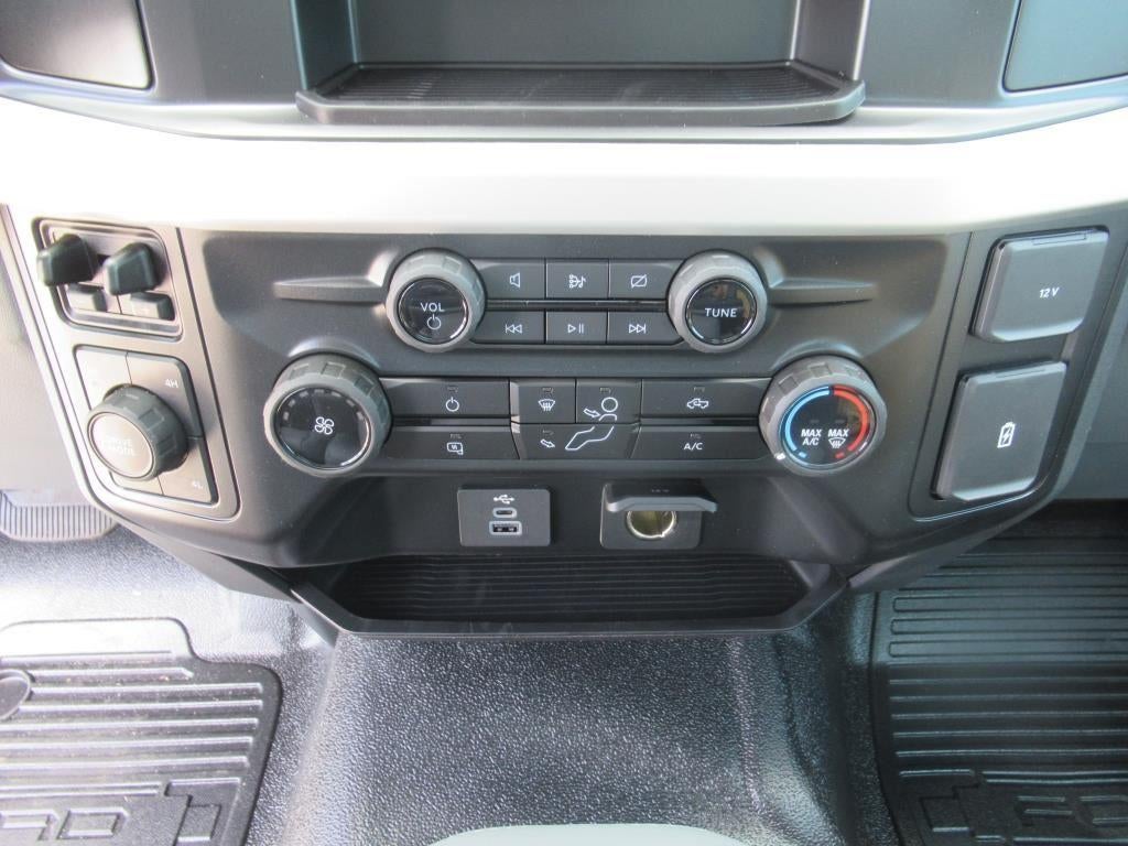 2024 Ford Super Duty F-350 DRW XL