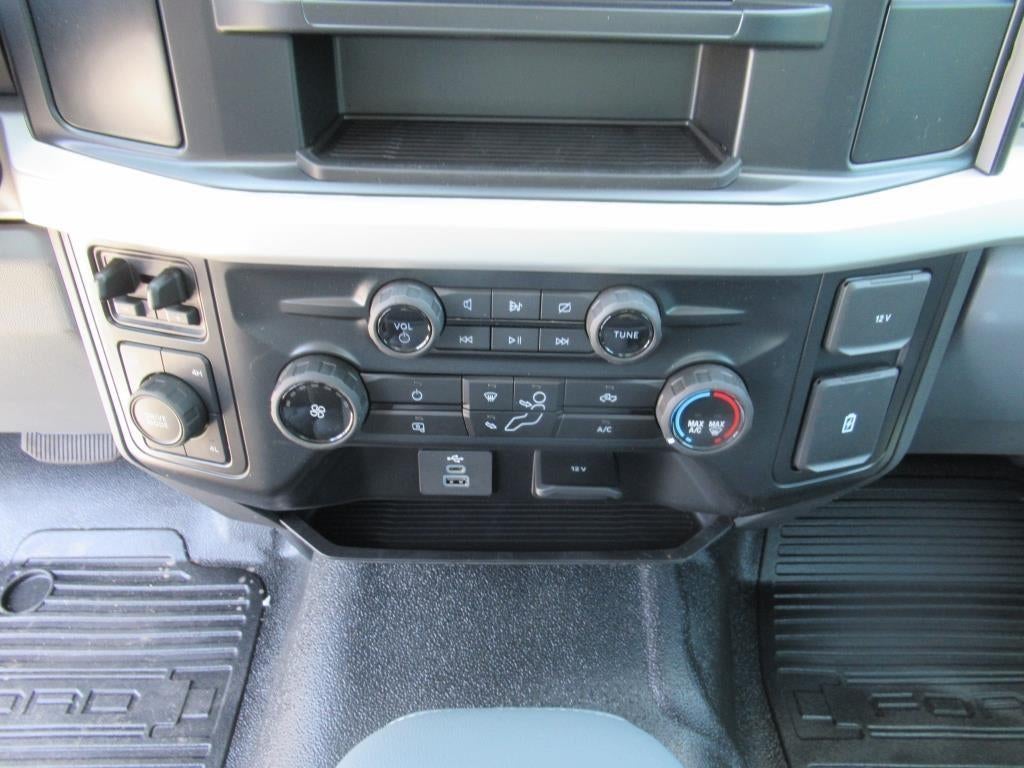 2024 Ford Super Duty F-550 DRW XL