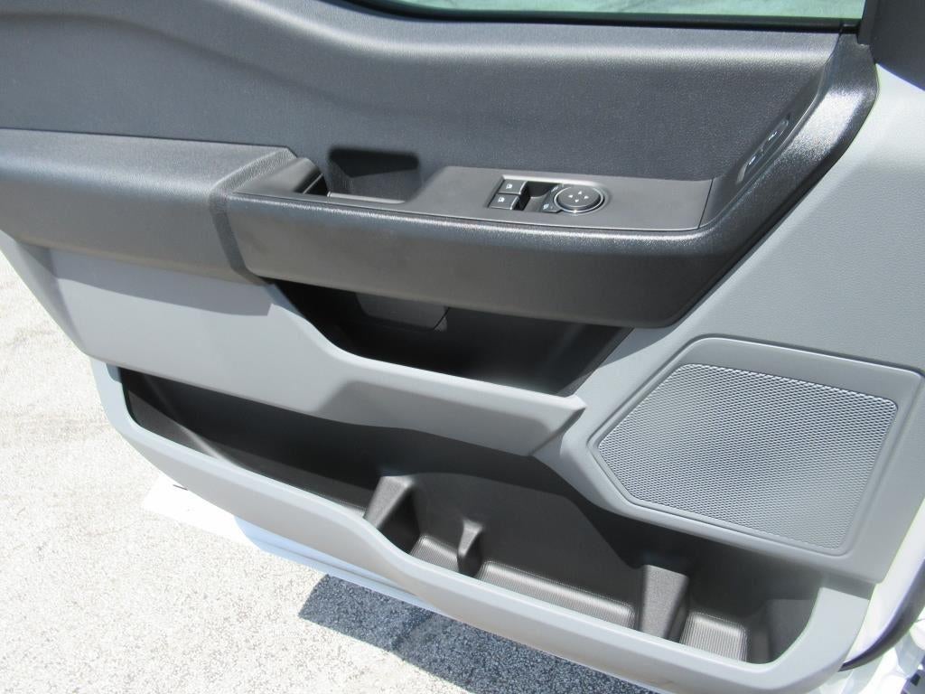 2024 Ford Super Duty F-550 DRW XL