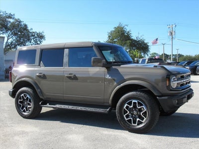 2025 Ford Bronco Outer Banks