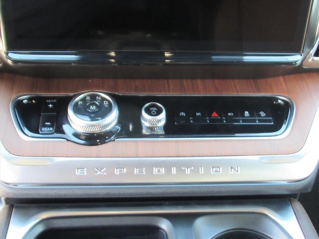 2026 Ford Expedition King Ranch