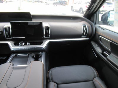 2025 Ford Expedition Tremor