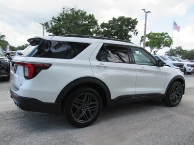 2025 Ford Explorer ST