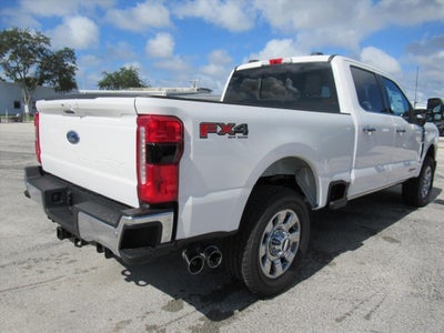 2026 Ford Super Duty F-350 SRW LARIAT