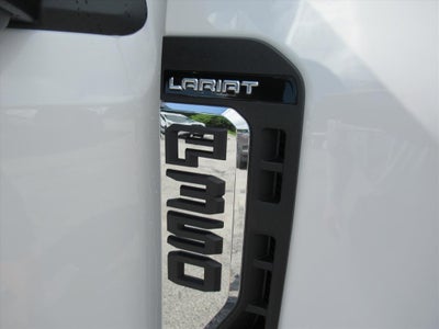 2026 Ford Super Duty F-350 SRW LARIAT