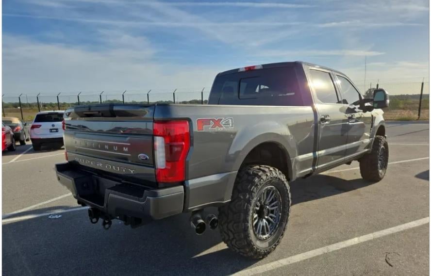 2019 Ford Super Duty F-350 SRW Platinum
