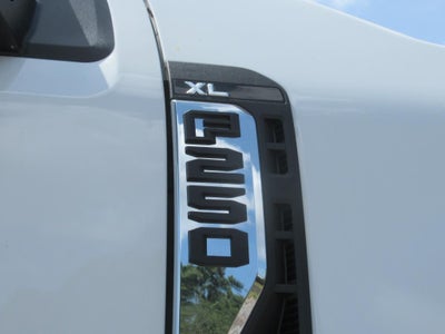 2024 Ford Super Duty F-250 SRW XL