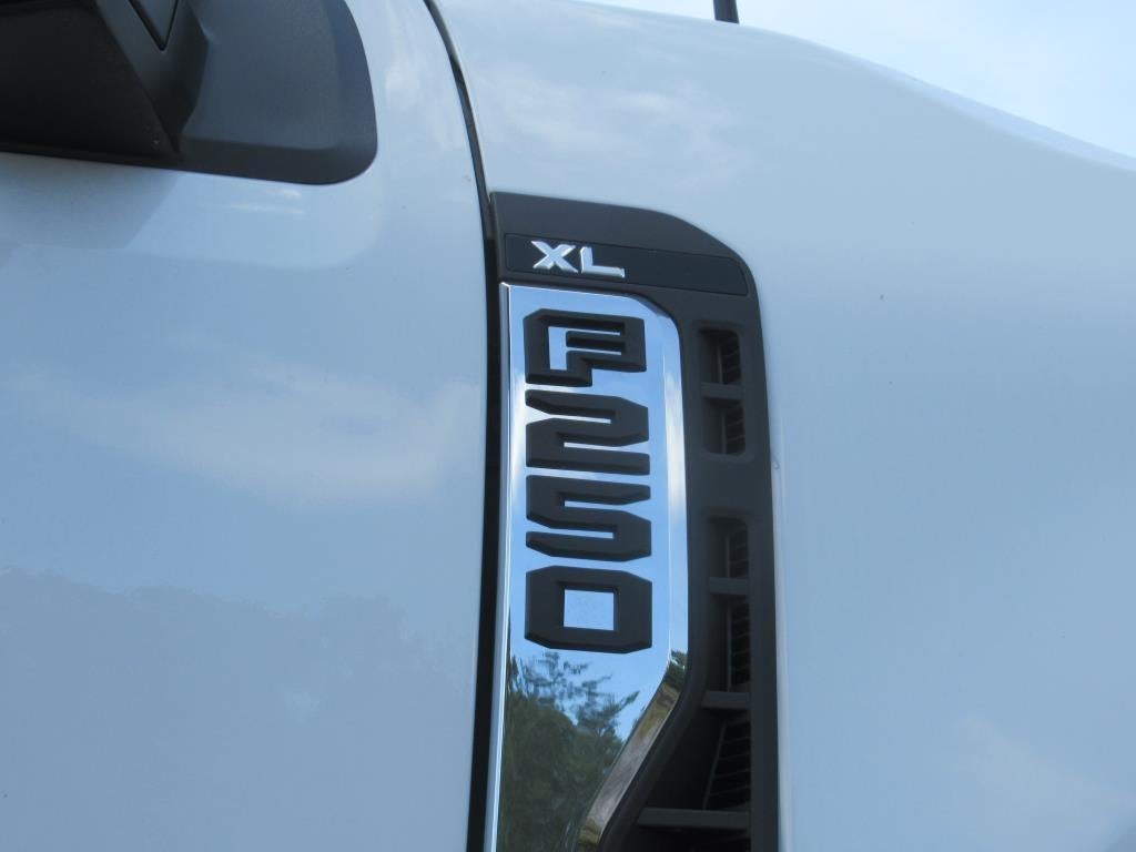 2024 Ford Super Duty F-250 SRW XL
