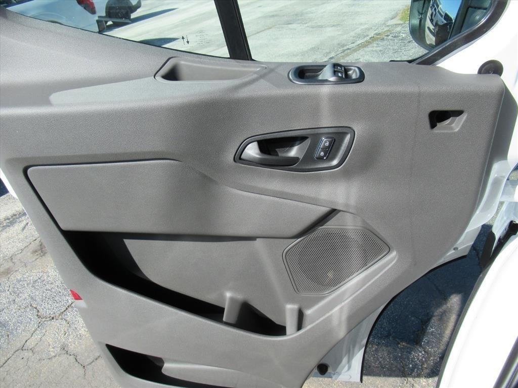 2026 Ford Transit Cargo Van Medium Roof