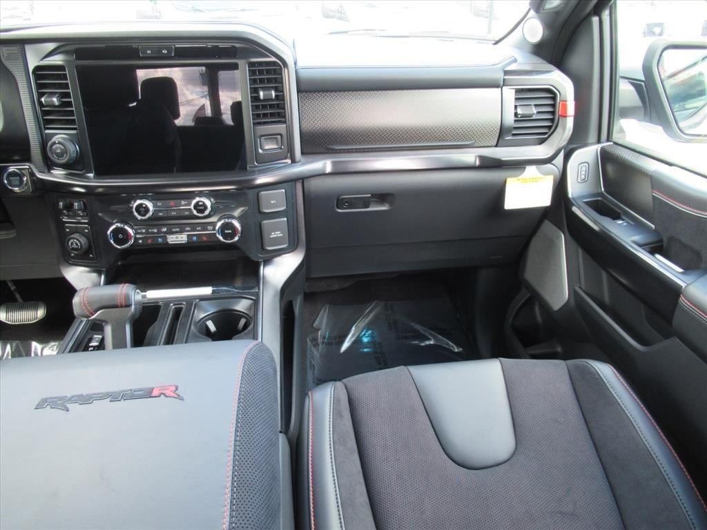 2025 Ford F-150 Raptor R