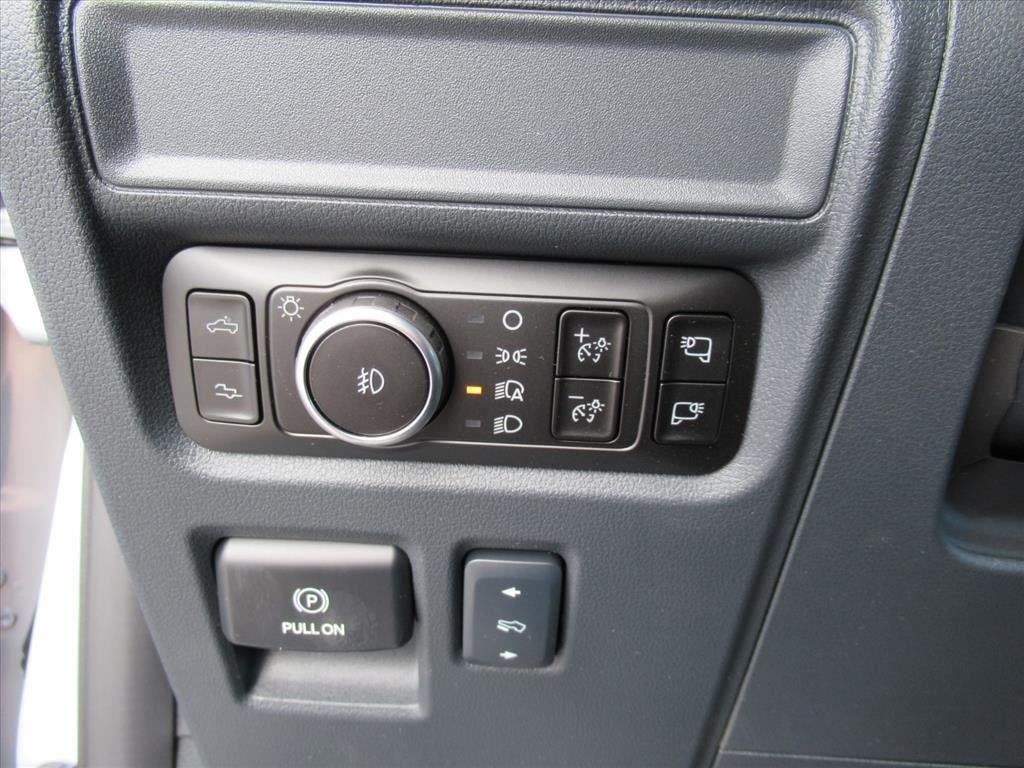 2025 Ford F-150 Raptor R