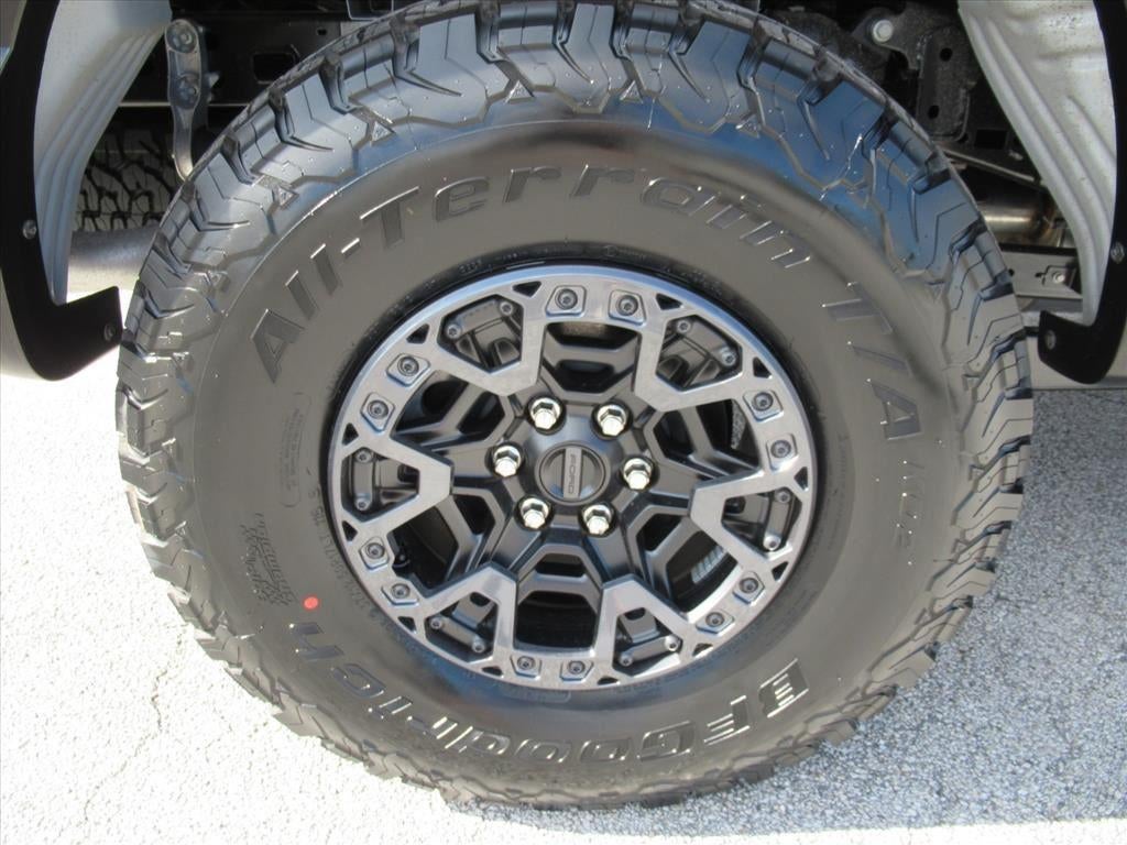 2025 Ford F-150 Raptor R