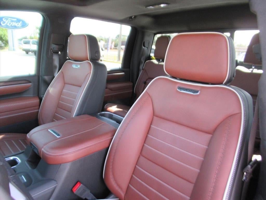 2025 GMC Sierra 3500HD Denali Ultimate