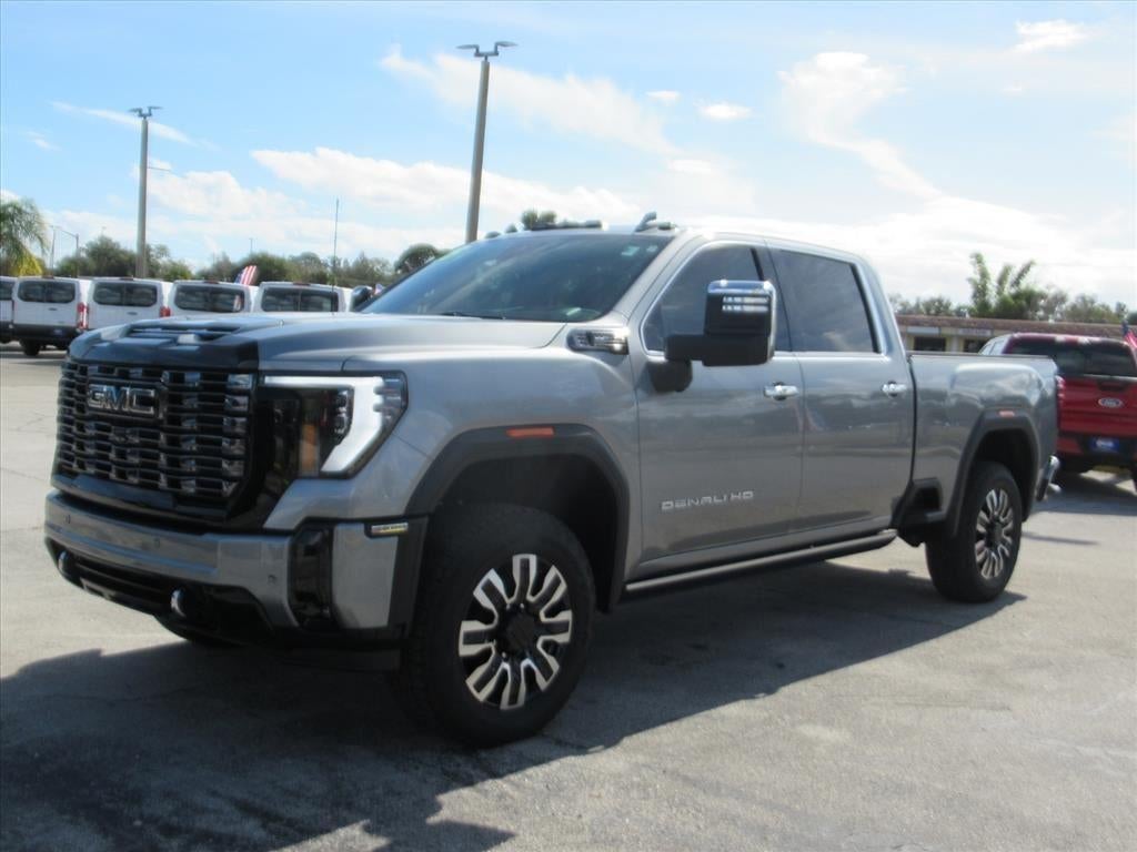 2025 GMC Sierra 3500HD Denali Ultimate