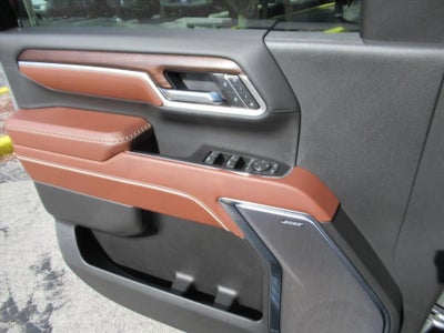 2025 GMC Sierra 3500HD Denali Ultimate