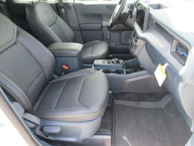 2025 Ford Maverick Lobo High