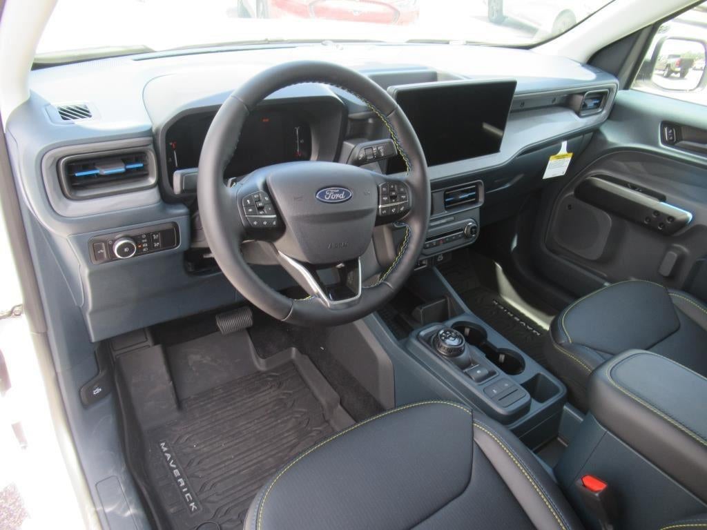 2025 Ford Maverick Lobo High