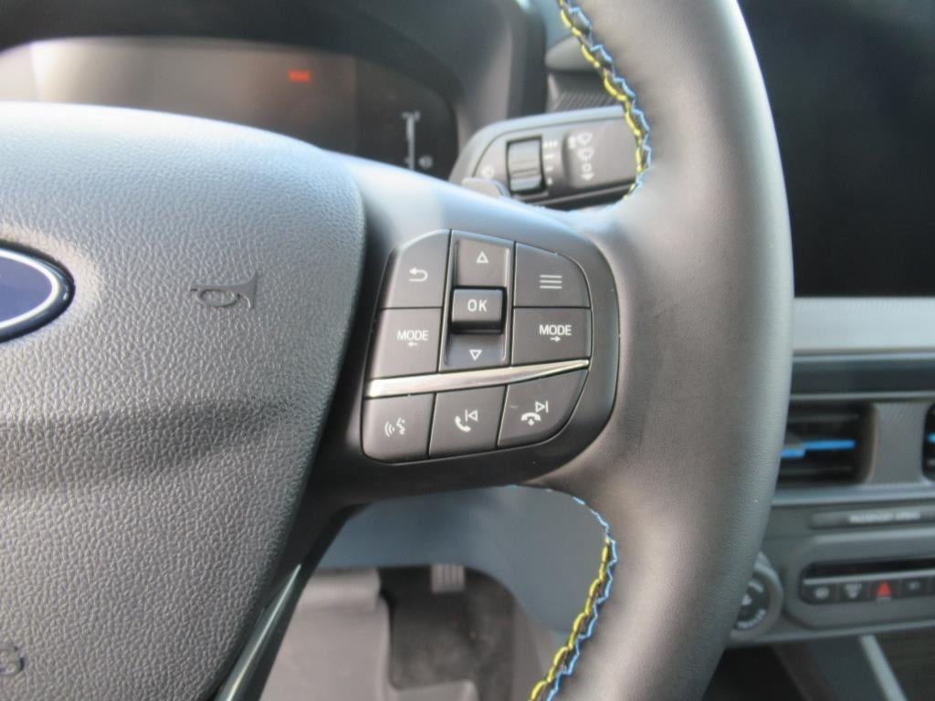 2025 Ford Maverick Lobo High