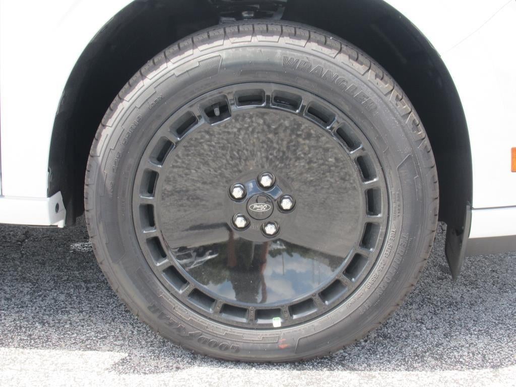 2025 Ford Maverick Lobo High