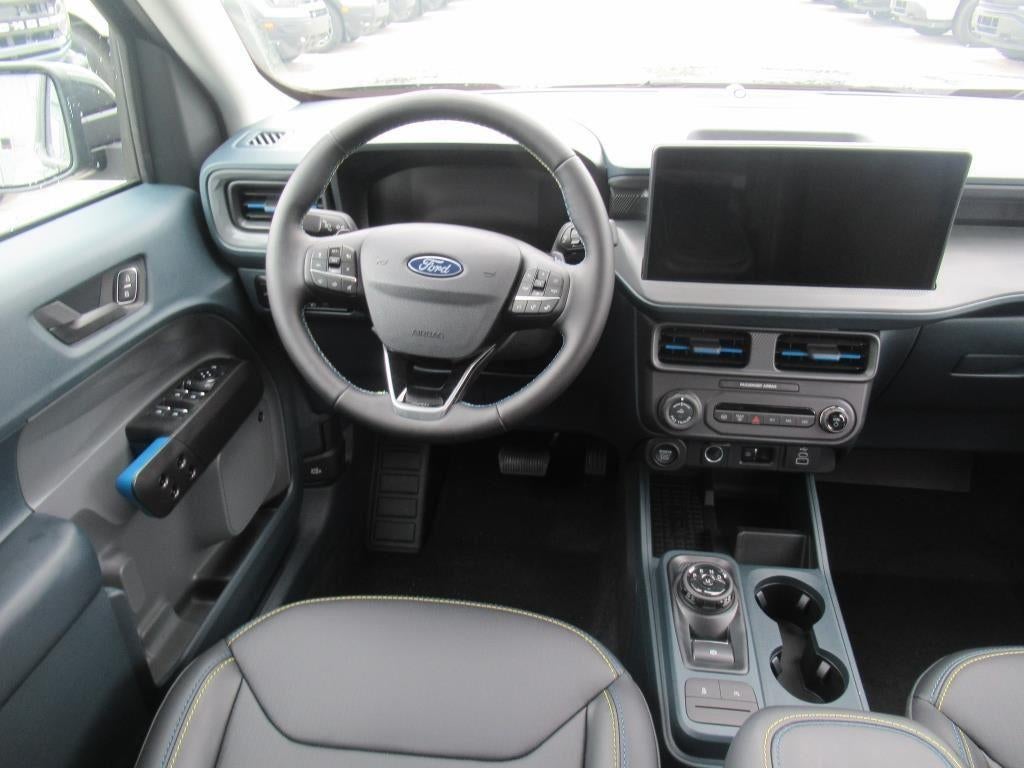 2025 Ford Maverick Lobo High