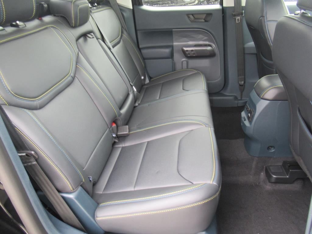 2025 Ford Maverick Lobo High