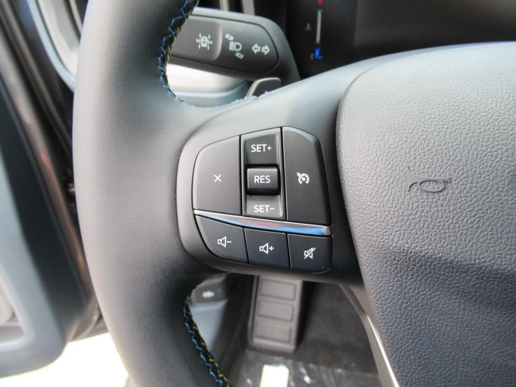 2025 Ford Maverick Lobo Standard