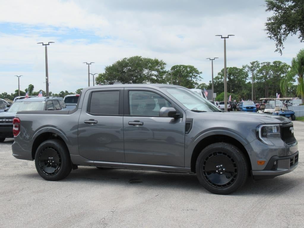 2025 Ford Maverick Lobo Standard
