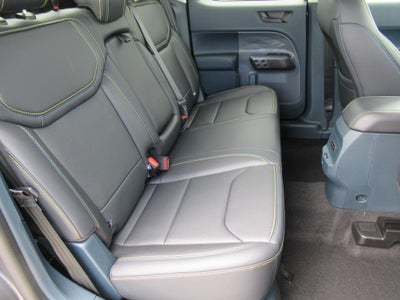 2025 Ford Maverick Lobo Standard