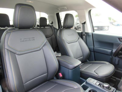 2025 Ford Maverick Lobo Standard