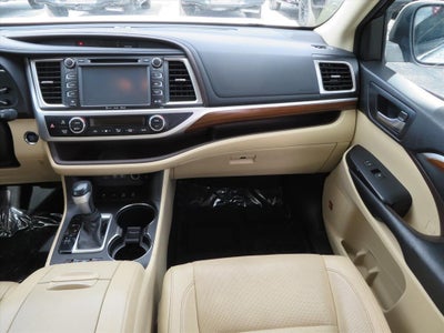 2017 Toyota Highlander Limited Platinum