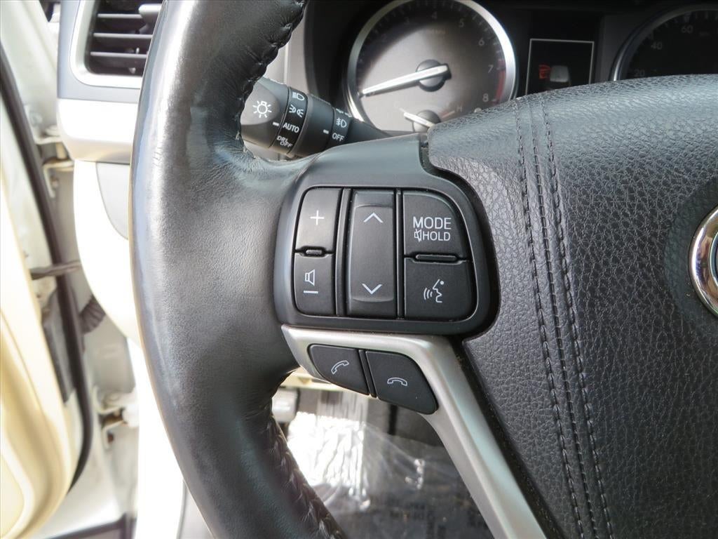 2017 Toyota Highlander Limited Platinum