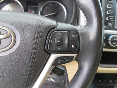 2017 Toyota Highlander Limited Platinum