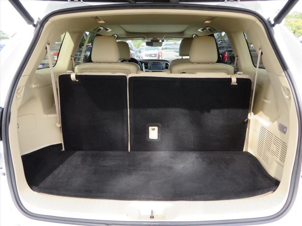 2017 Toyota Highlander Limited Platinum