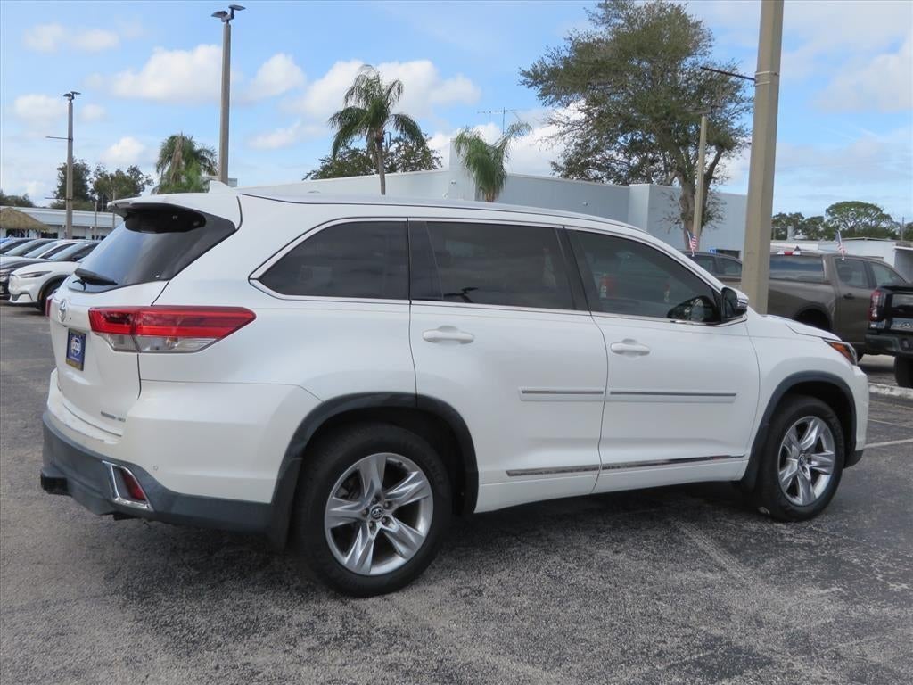 2017 Toyota Highlander Limited Platinum
