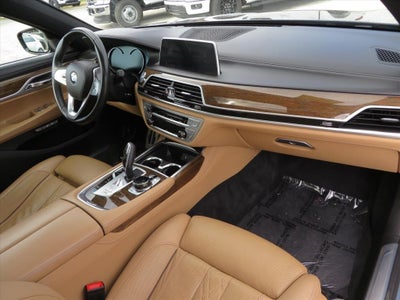 2018 BMW 7 Series 740i
