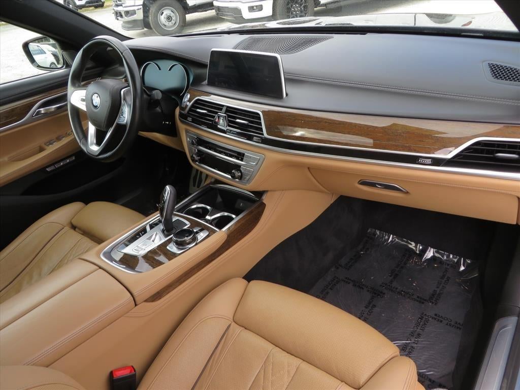 2018 BMW 7 Series 740i