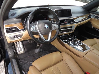 2018 BMW 7 Series 740i