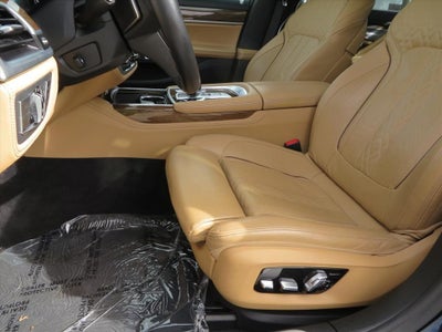2018 BMW 7 Series 740i