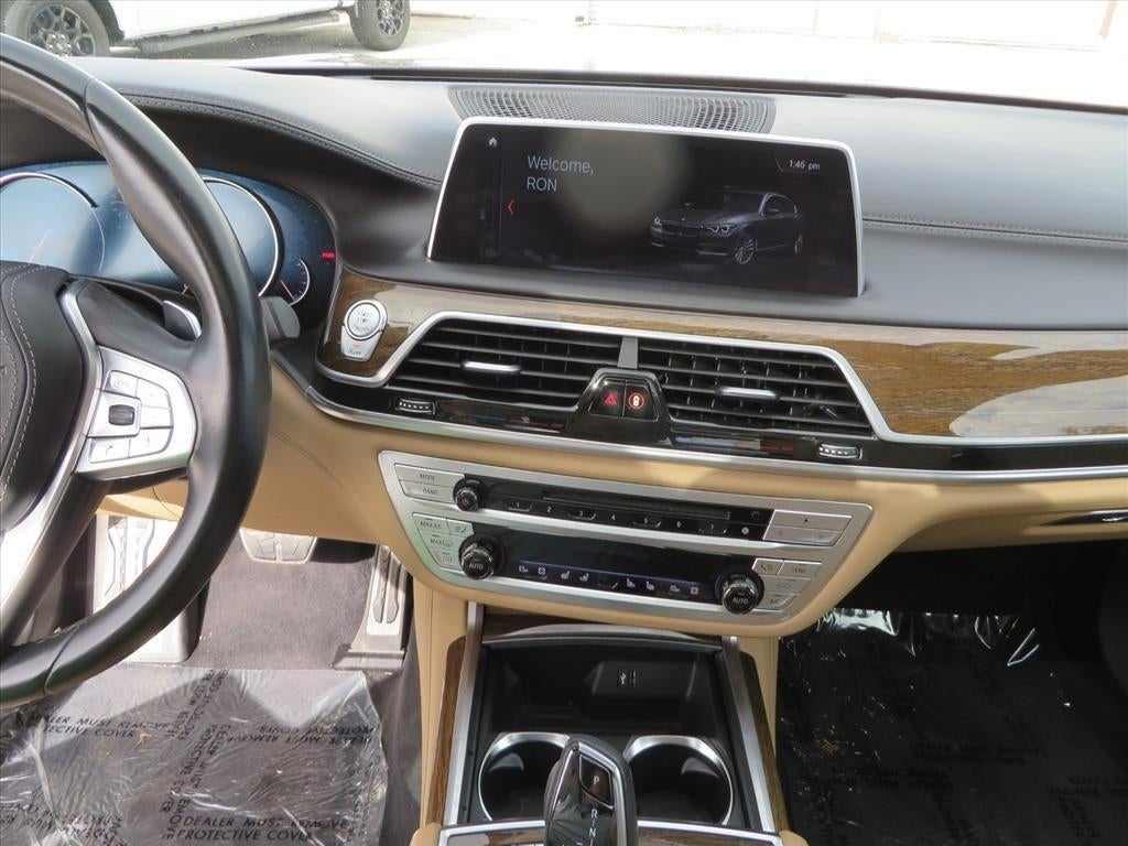 2018 BMW 7 Series 740i