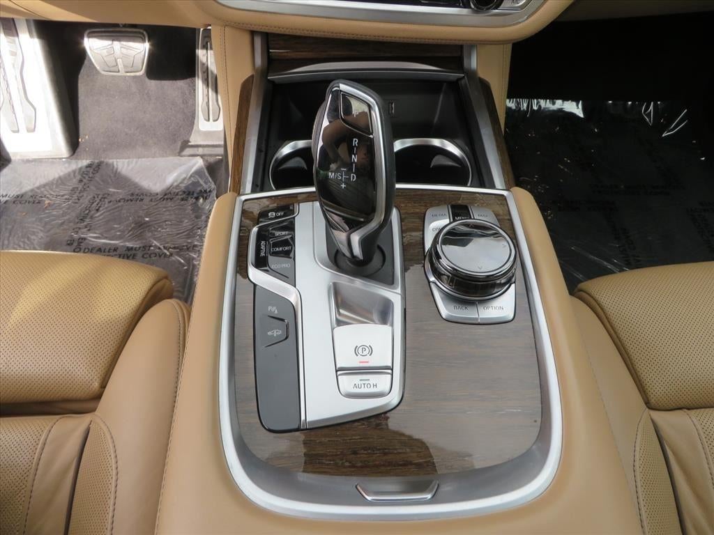 2018 BMW 7 Series 740i