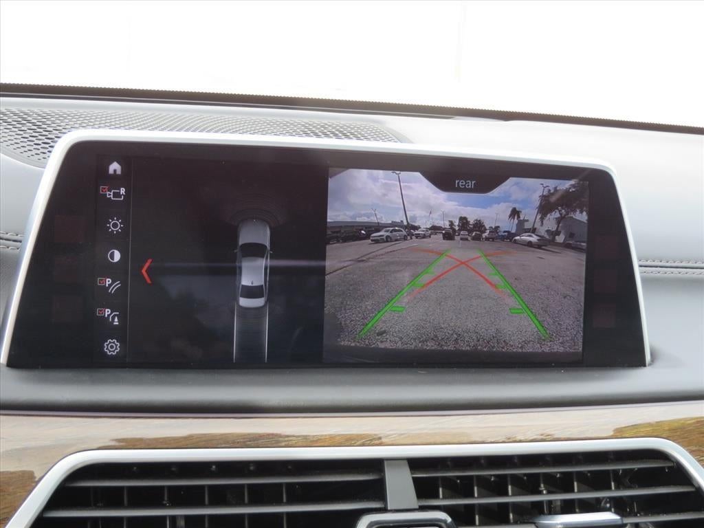 2018 BMW 7 Series 740i