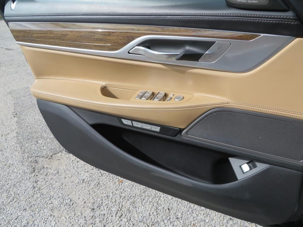 2018 BMW 7 Series 740i