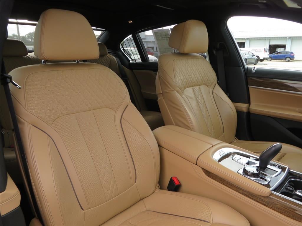 2018 BMW 7 Series 740i